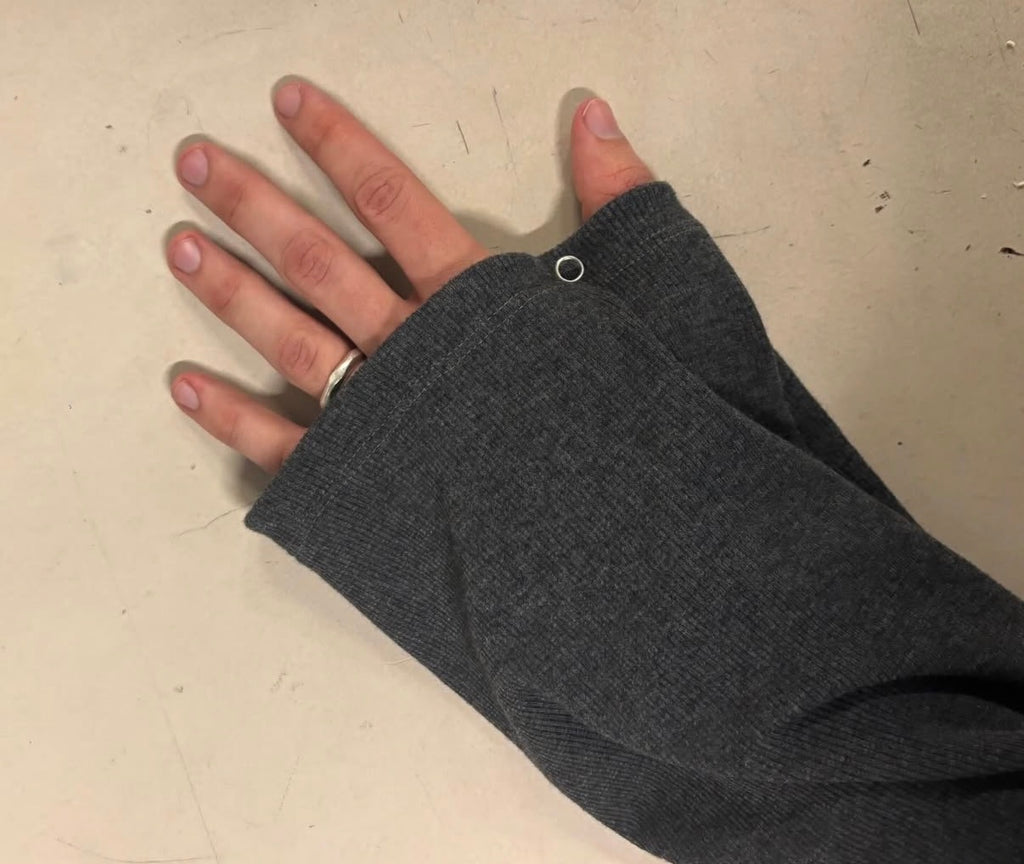 ONE OF ONE  -  RIBBED LONGSLEEVE